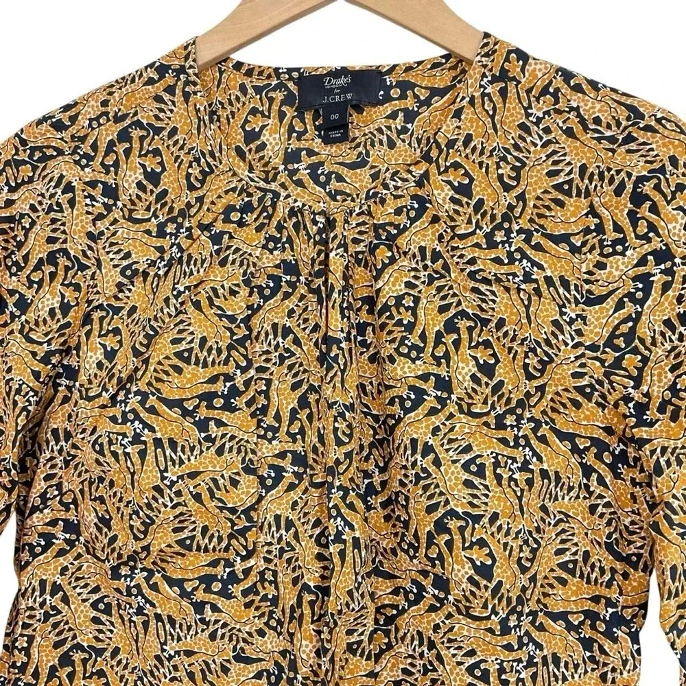 J. Crew Giraffe Print 3/4 Bell Sleeve Top Size 00